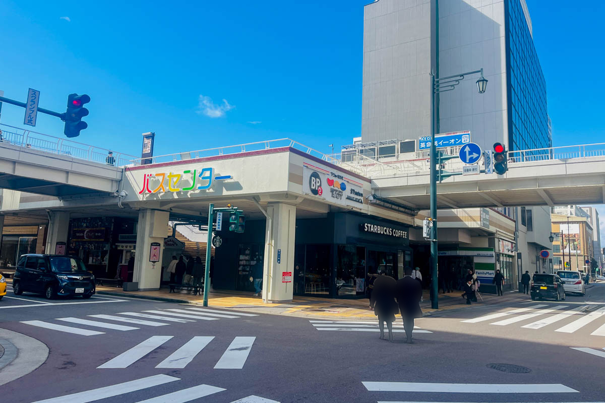 バスセンターの入口