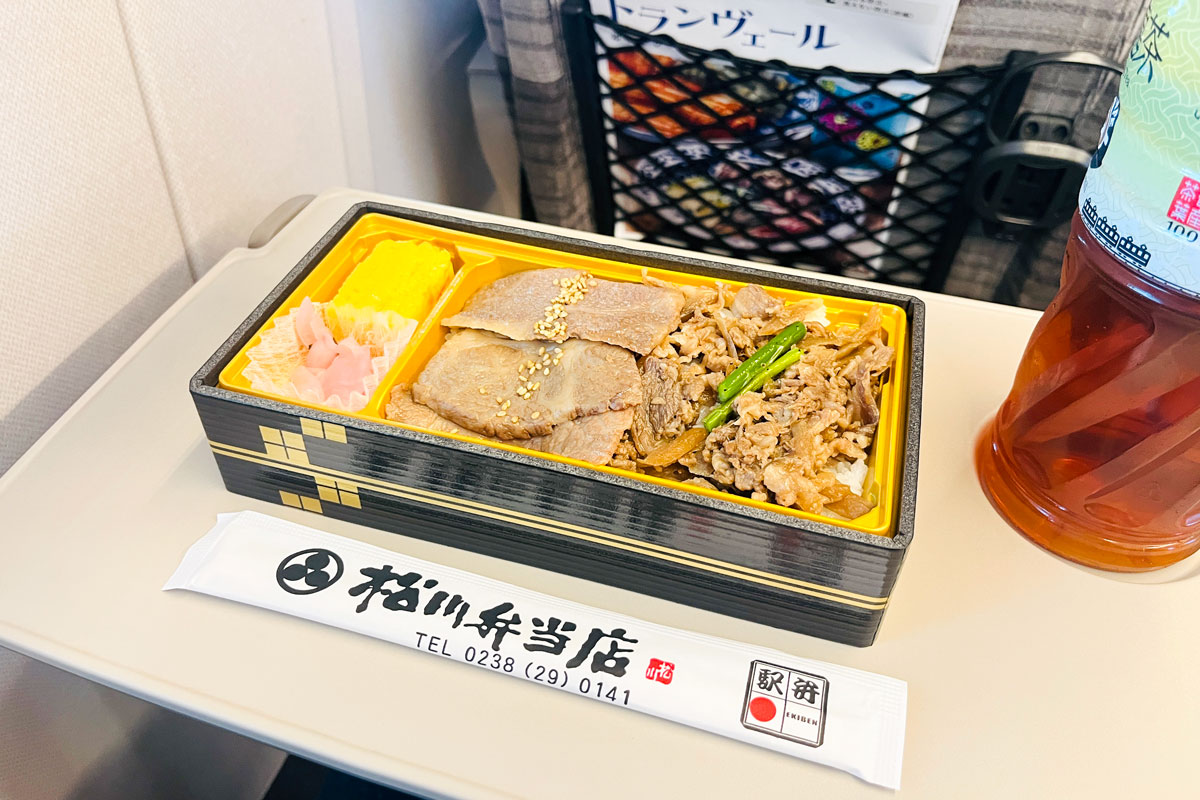 山形は米沢にある松川弁当店の米沢牛の牛宝駅弁